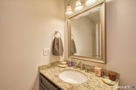 21 Heritage Woods Wallingford CT 06492