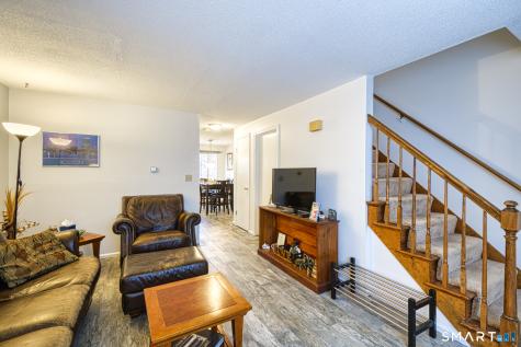 21 Heritage Woods Wallingford CT 06492