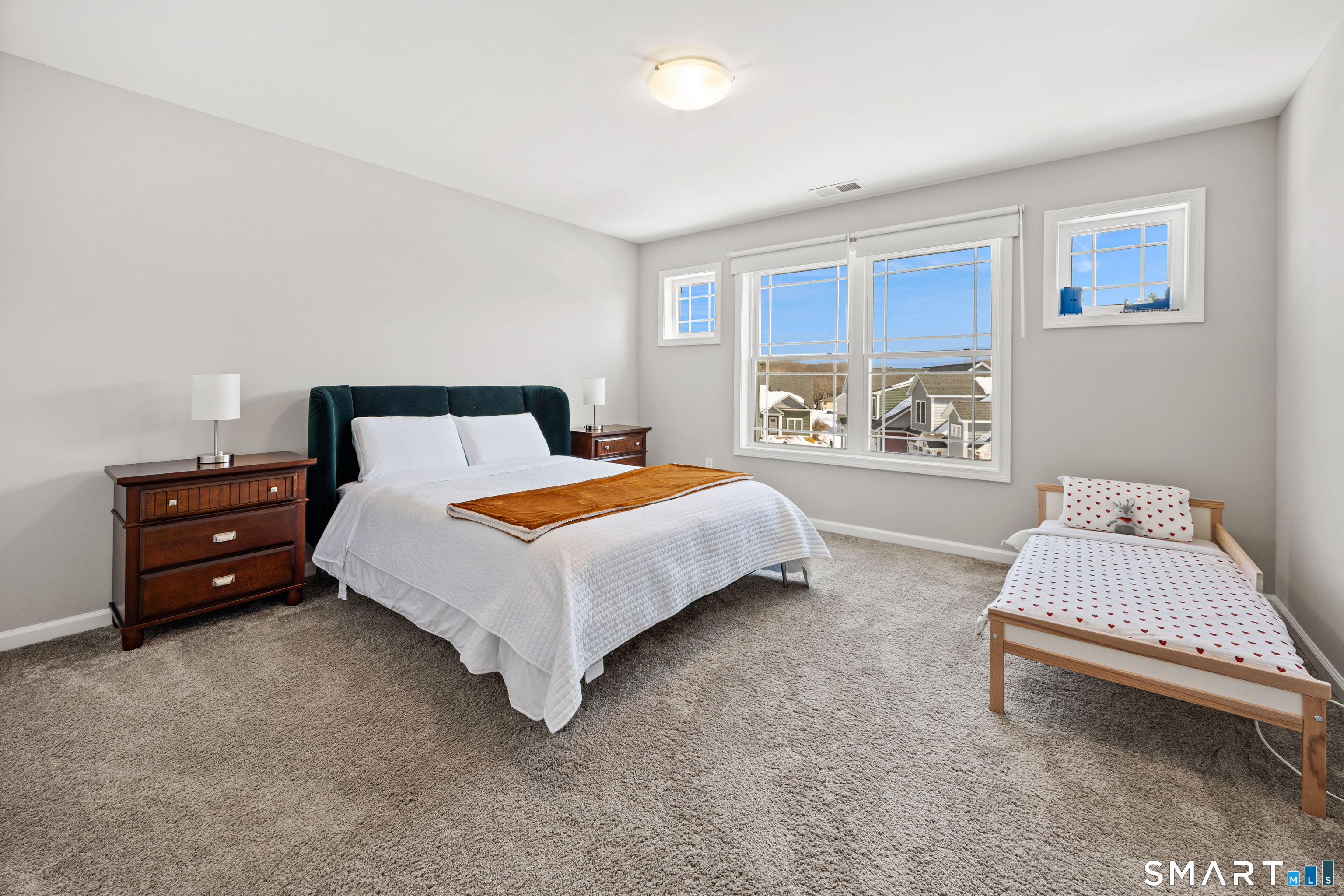 40 Lombard Circle North Haven CT 06473