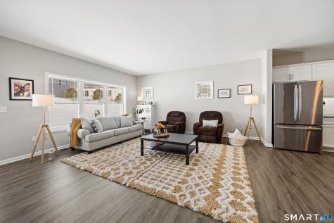 40 Lombard Circle North Haven CT 06473