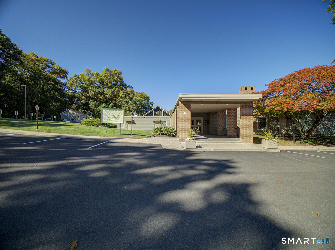 6 Meeting House Road Stratford CT 06614