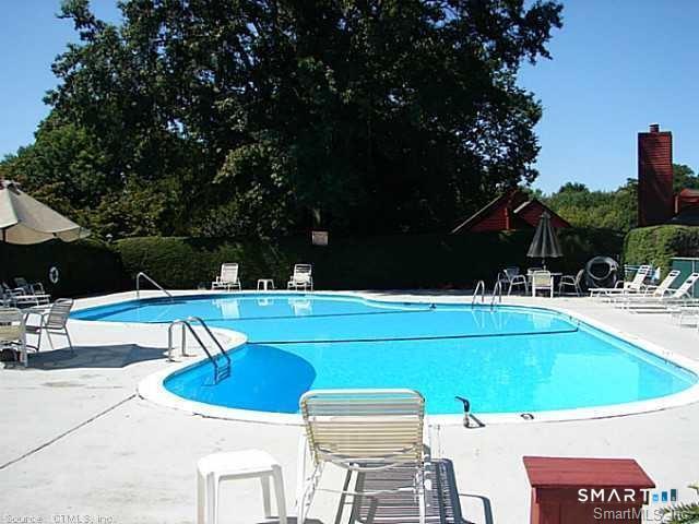 170 Hollister South Way Glastonbury CT 06033