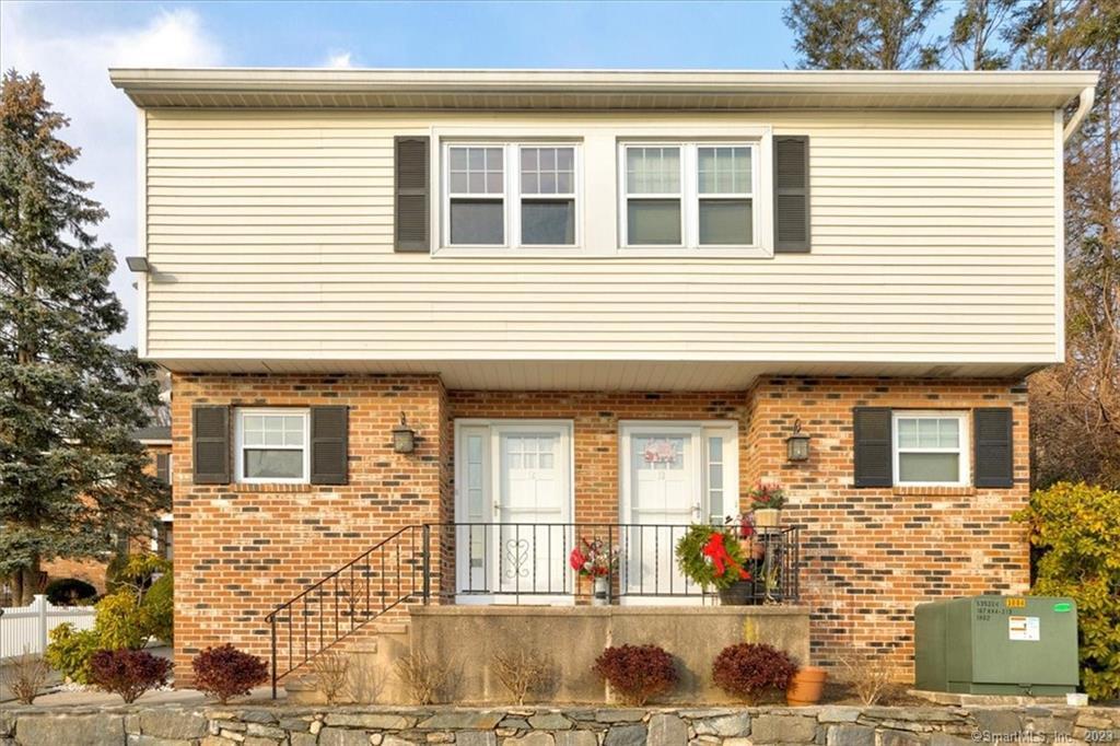 19 Colonial Road Stamford CT 06906