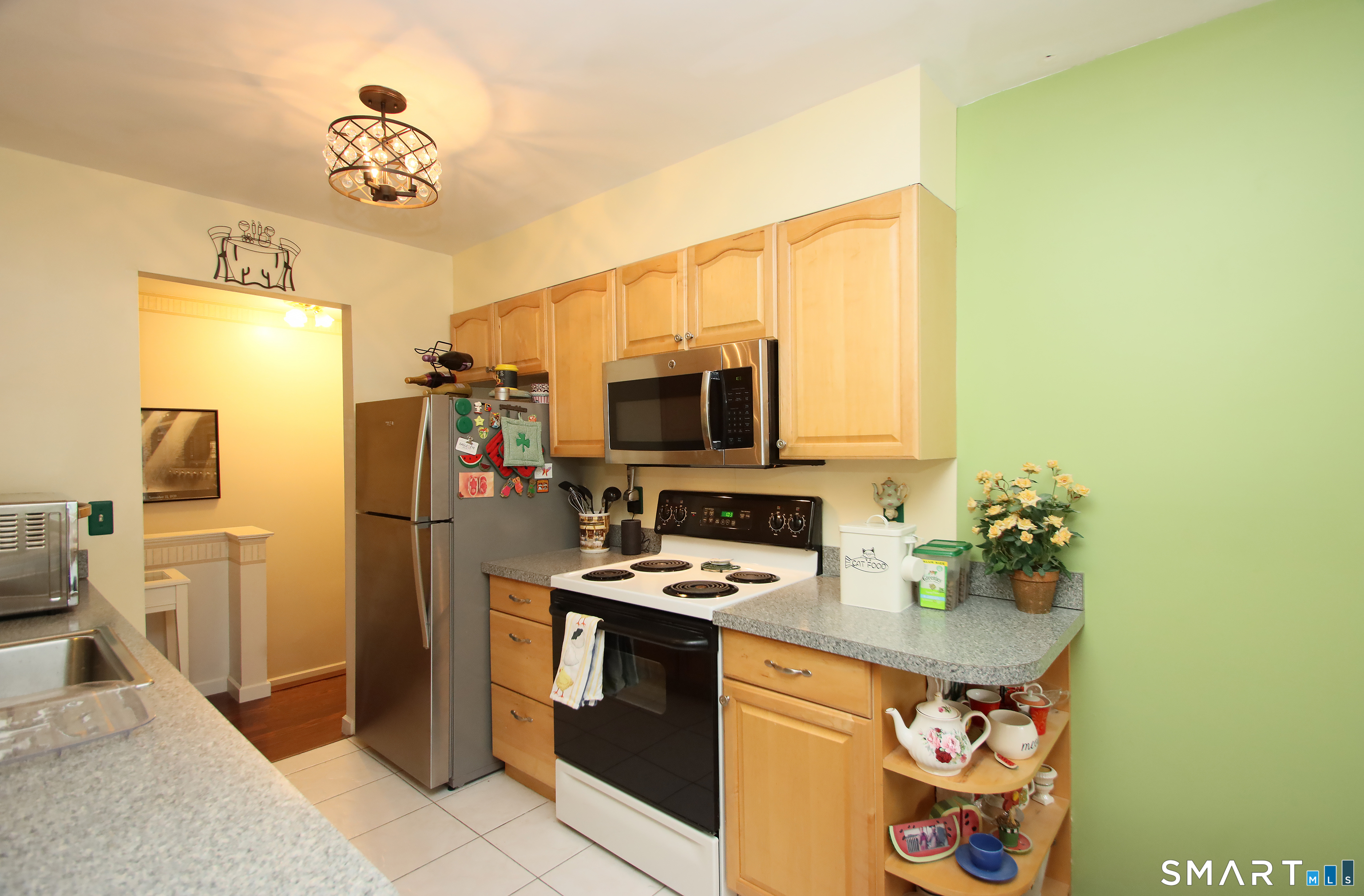 448 Swanson Crescent Milford CT 06461