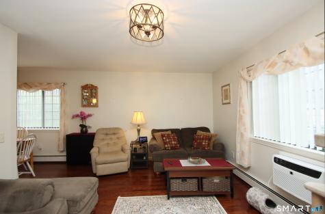 448 Swanson Crescent Milford CT 06461