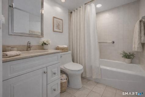 1 Great Oak Court Cromwell CT 06416