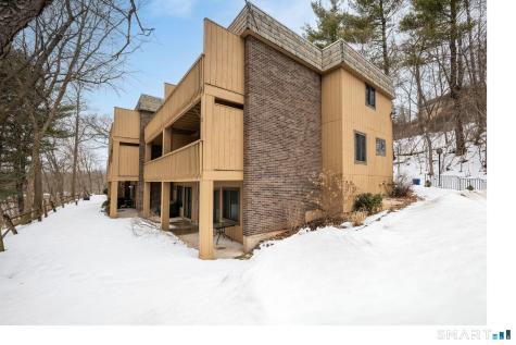 1 Great Oak Court Cromwell CT 06416