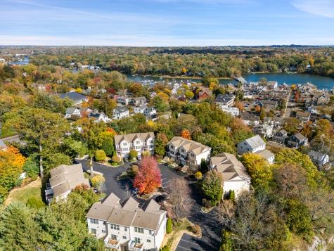 202 Bradley Lane Westport CT 06880