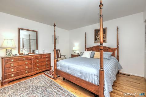 25 Charlton Hill Road Hamden CT 06518