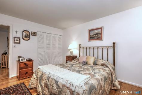 25 Charlton Hill Road Hamden CT 06518