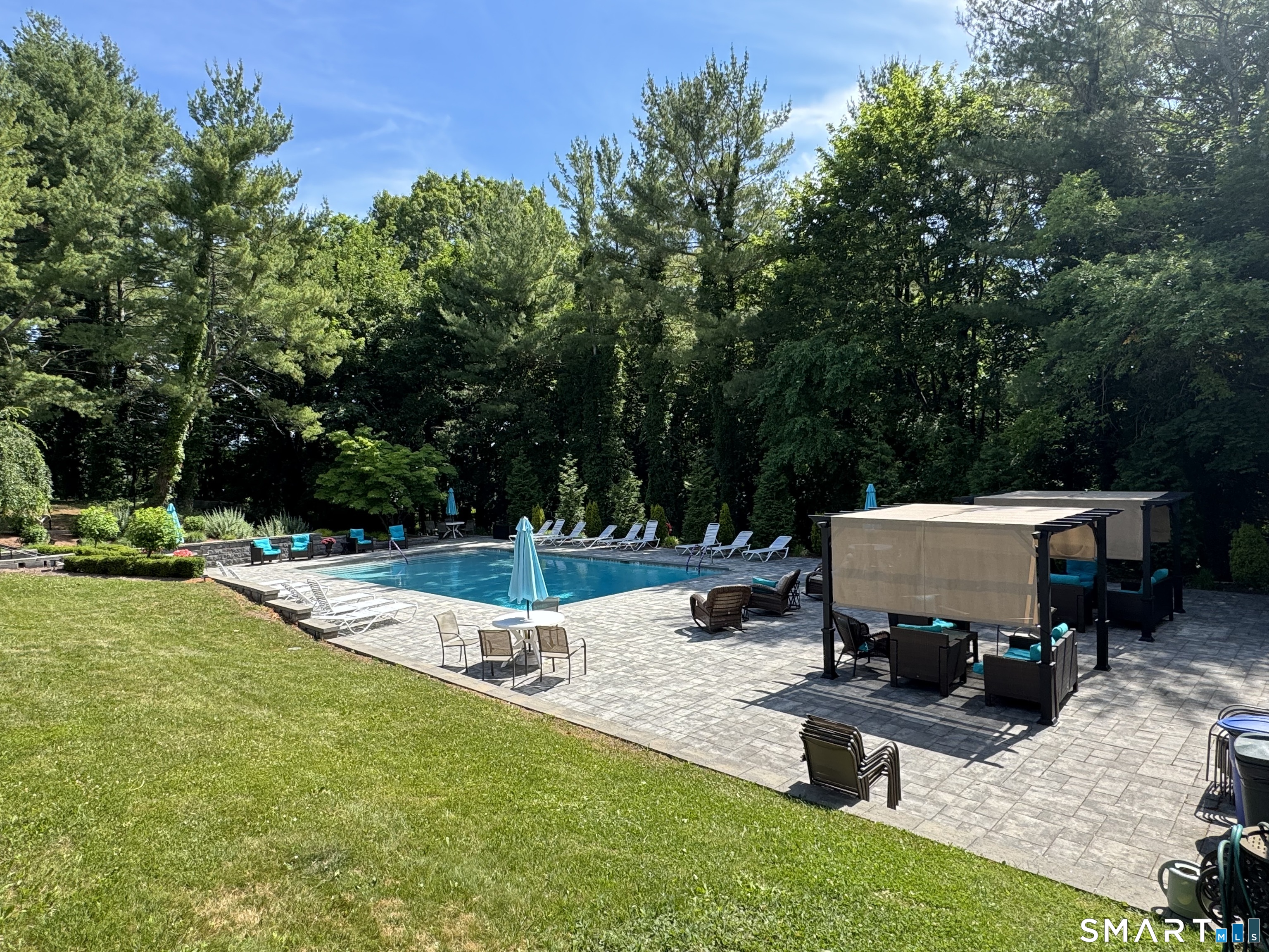 25 Charlton Hill Road Hamden CT 06518