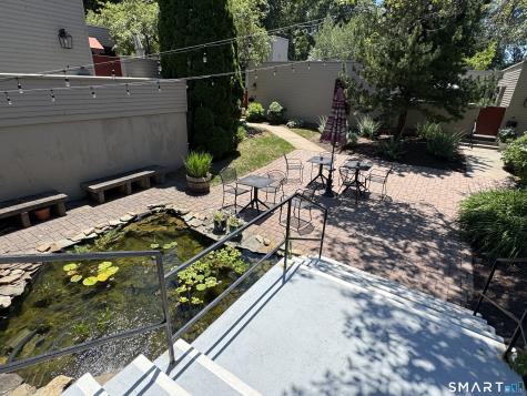 25 Charlton Hill Road Hamden CT 06518