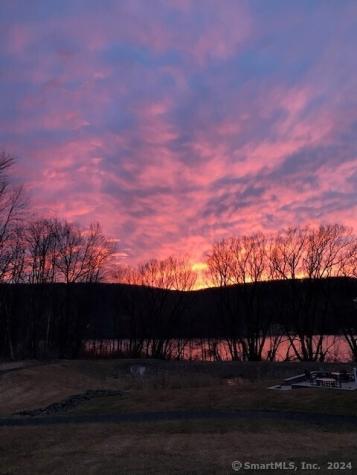 11 Lakeview Estates Middlefield CT 06455
