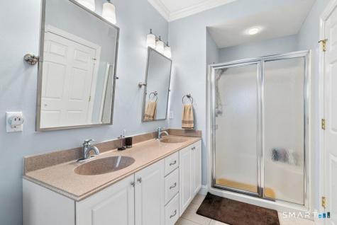 194 Eastwood Drive Seymour CT 06483