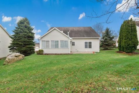 194 Eastwood Drive Seymour CT 06483
