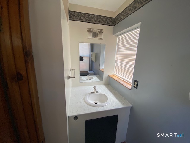 39 Wethersfield Avenue Hartford CT 06114