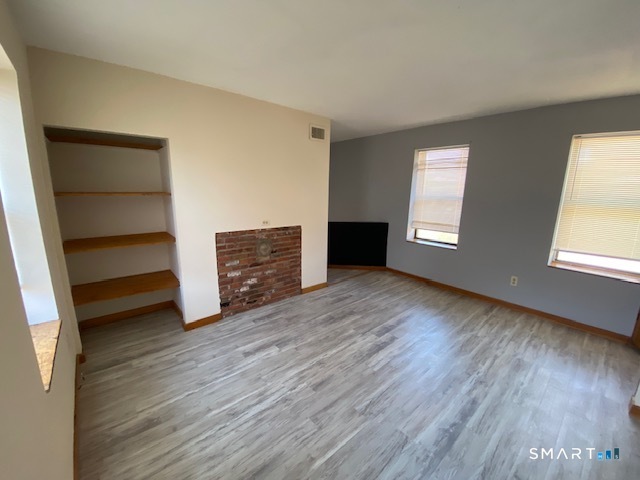 39 Wethersfield Avenue Hartford CT 06114