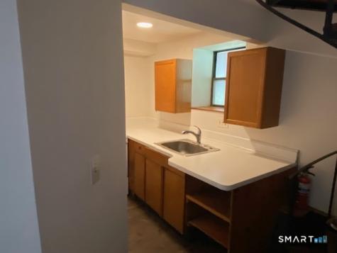 39 Wethersfield Avenue Hartford CT 06114