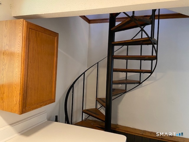 39 Wethersfield Avenue Hartford CT 06114