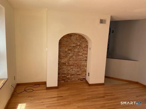 39 Wethersfield Avenue Hartford CT 06114