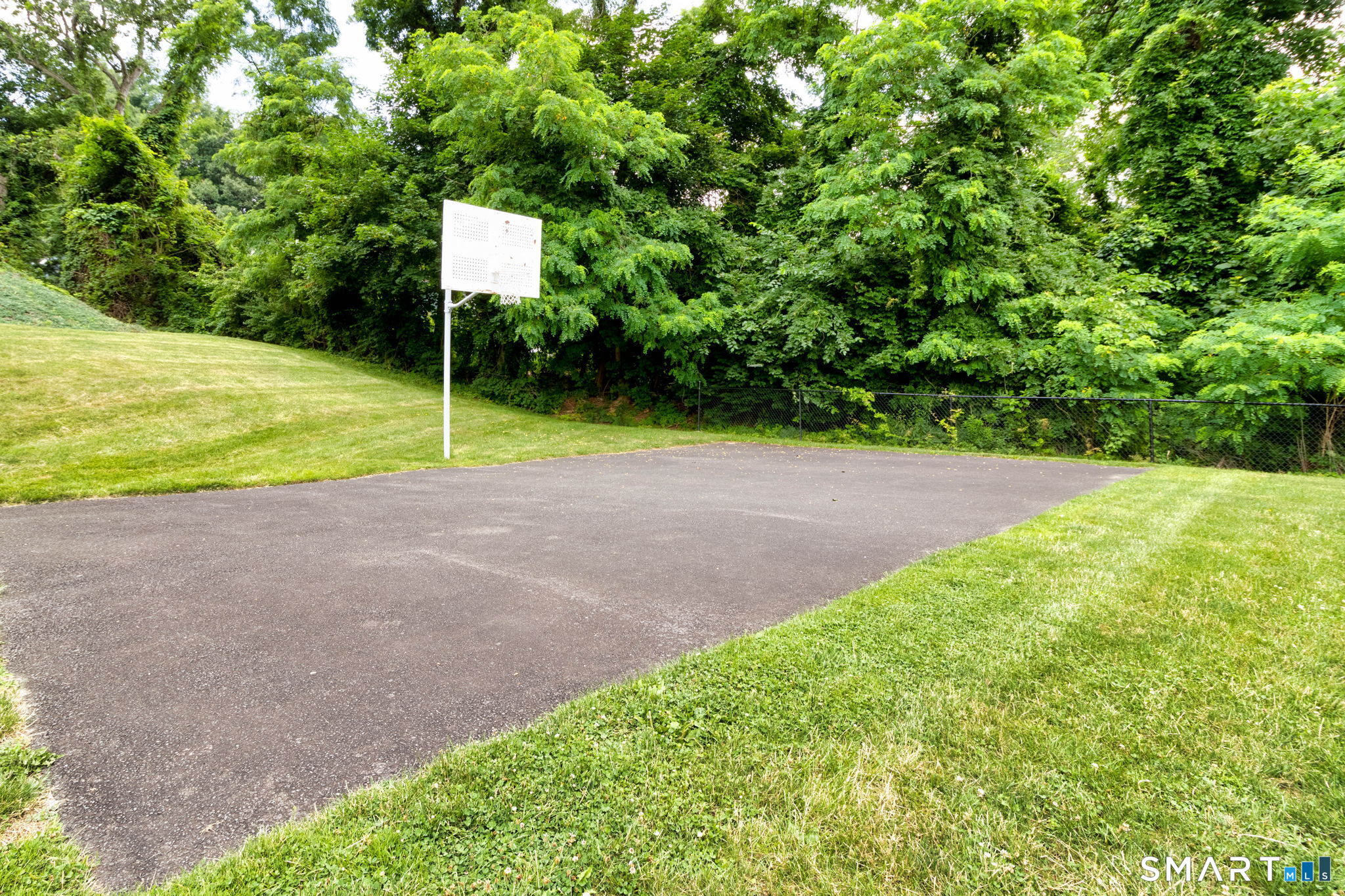 55 Mill Plain Road Danbury CT 06811