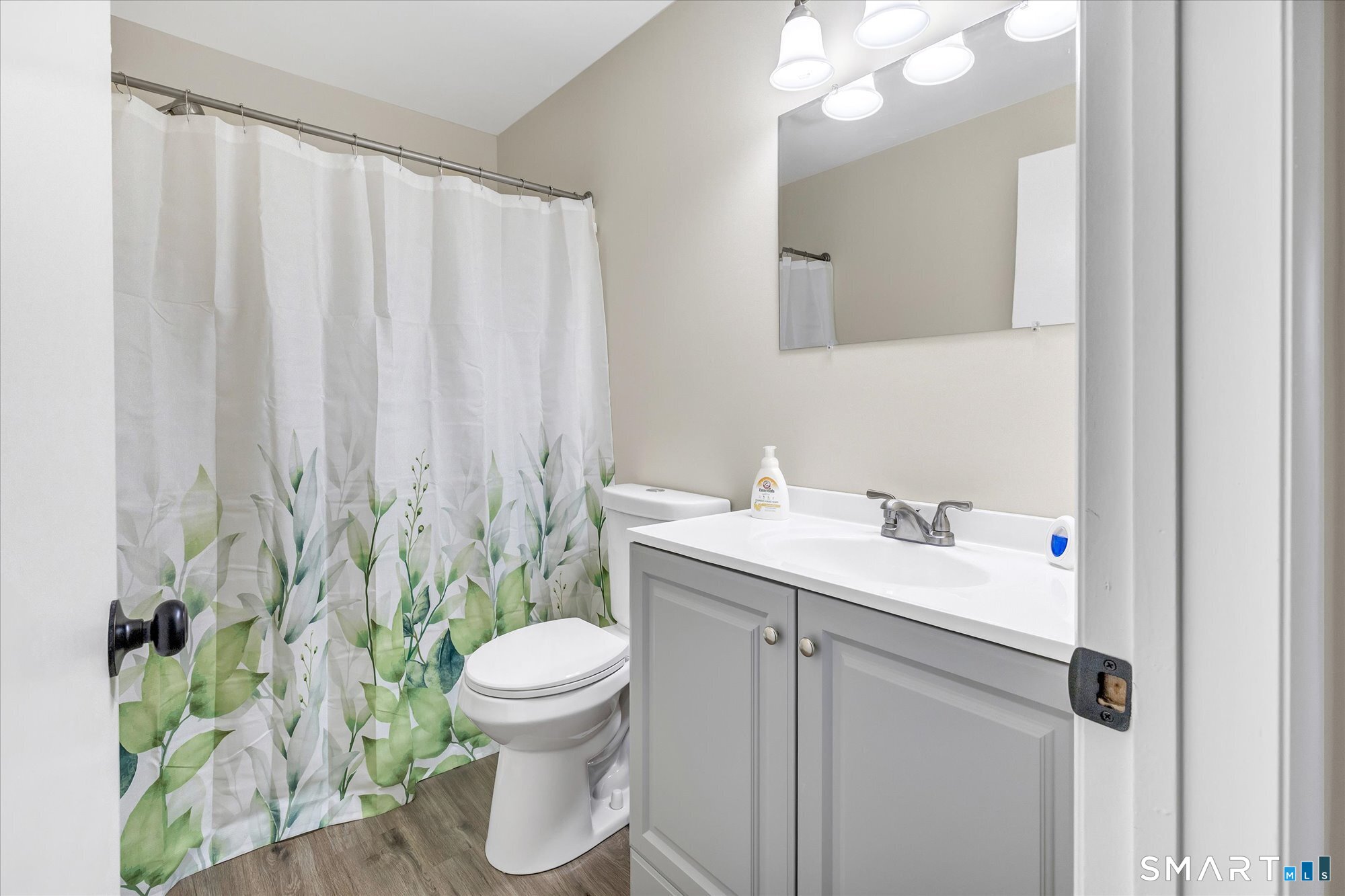461 Spring Street Naugatuck CT 06770