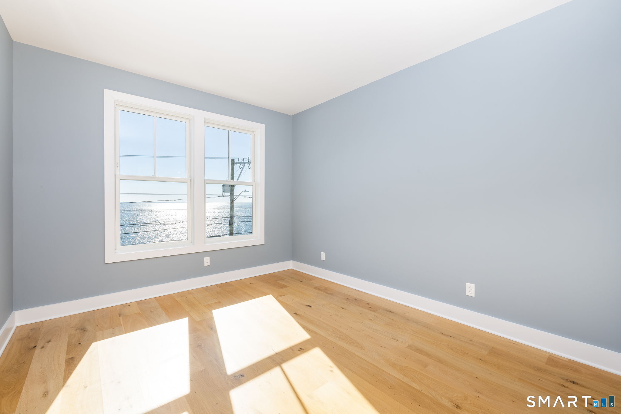 185 Main Street East Lyme CT 06357