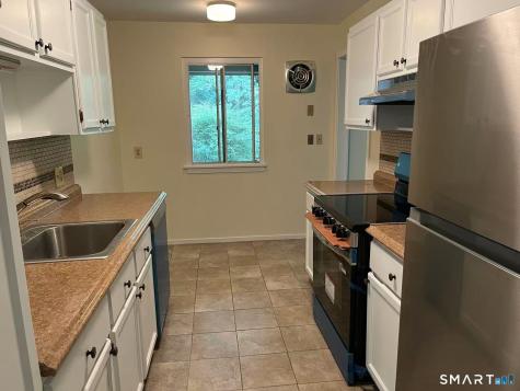 469 Heritage Village Southbury CT 06488