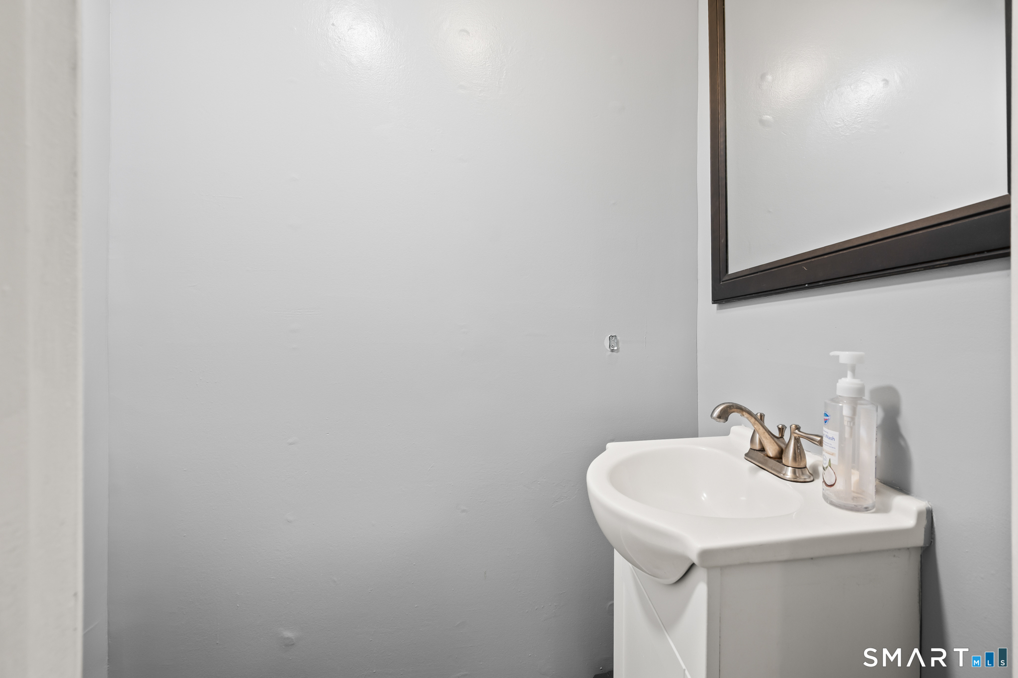 15 Surrey Lane Torrington CT 06790
