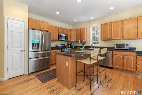 19 Revere Circle Southbury CT 06488