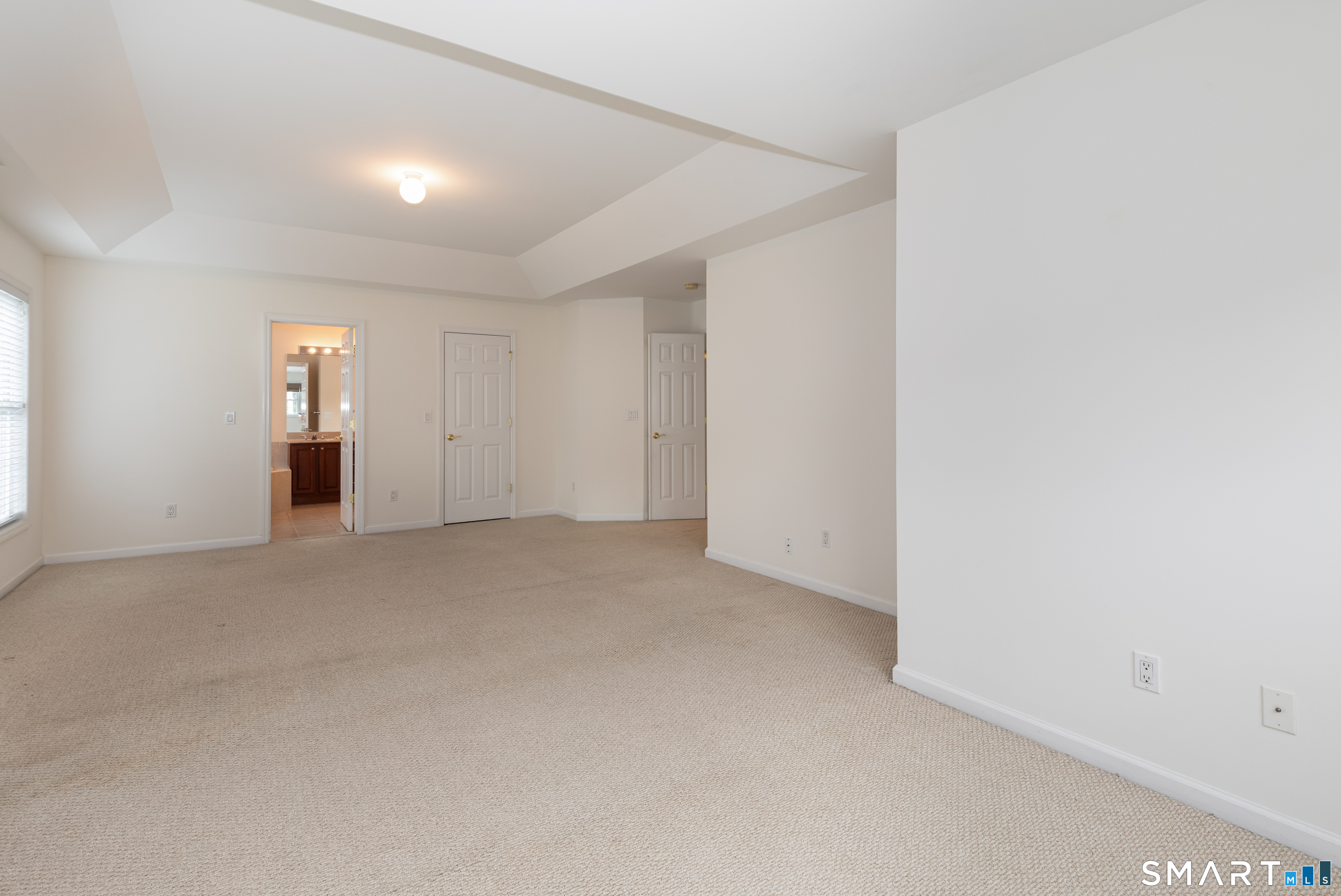19 Revere Circle Southbury CT 06488