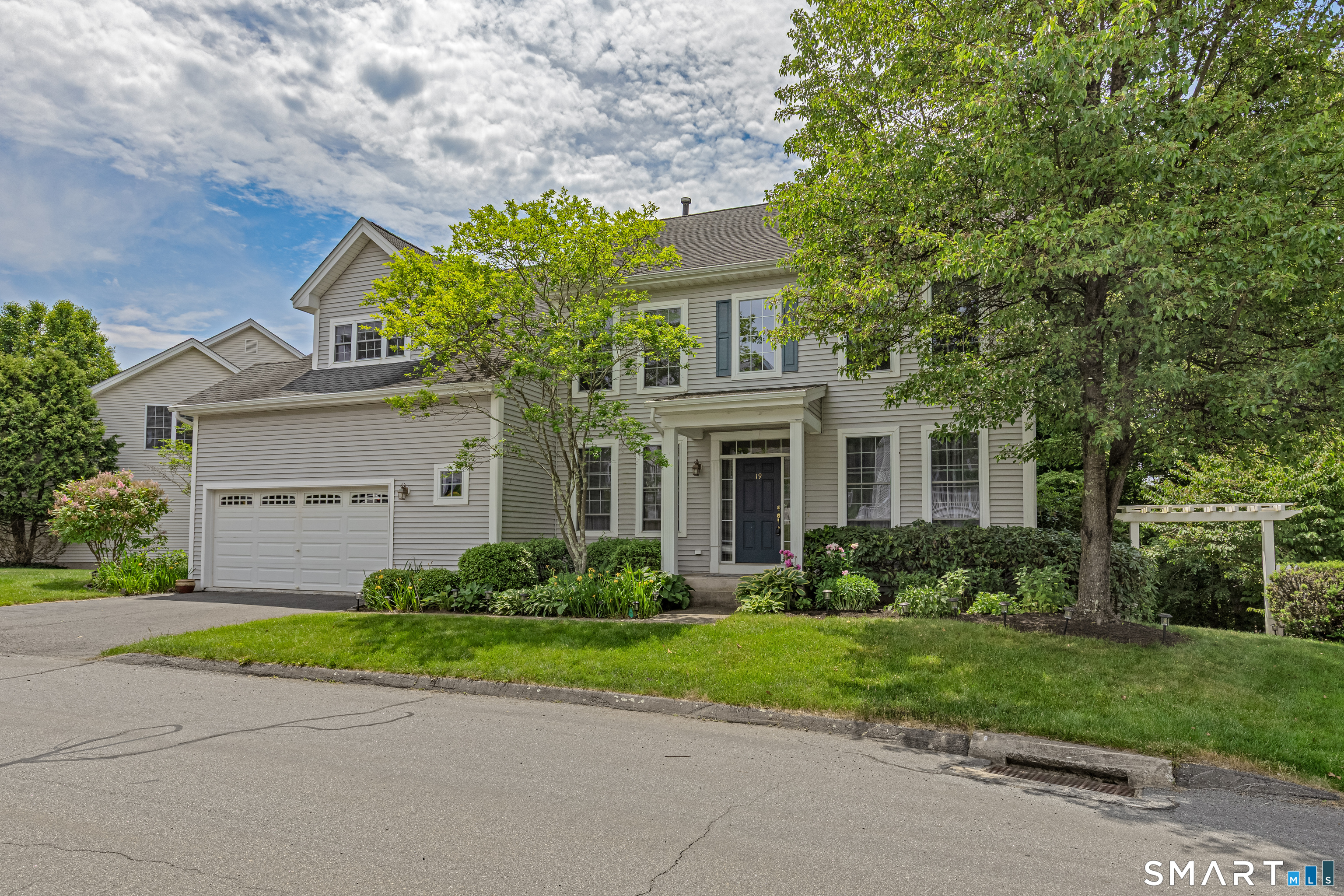 19 Revere Circle Southbury CT 06488