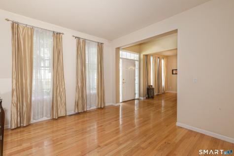 19 Revere Circle Southbury CT 06488