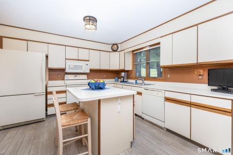 1469 Farmington Avenue Bristol CT 06010