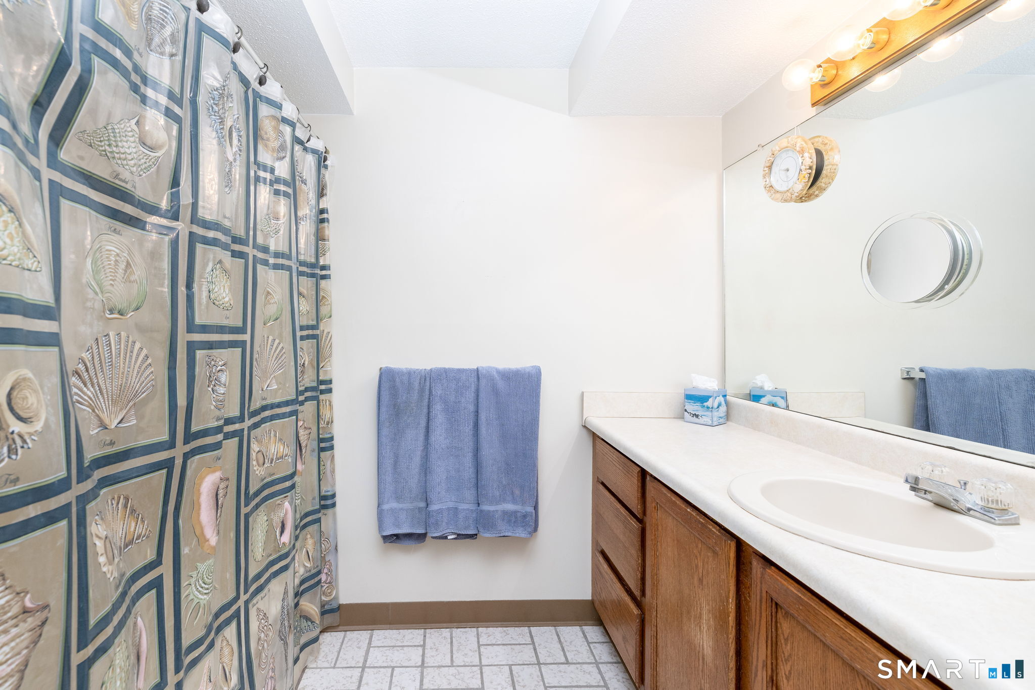 1469 Farmington Avenue Bristol CT 06010