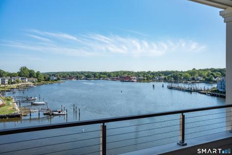 22 West Main Street Groton CT 06355
