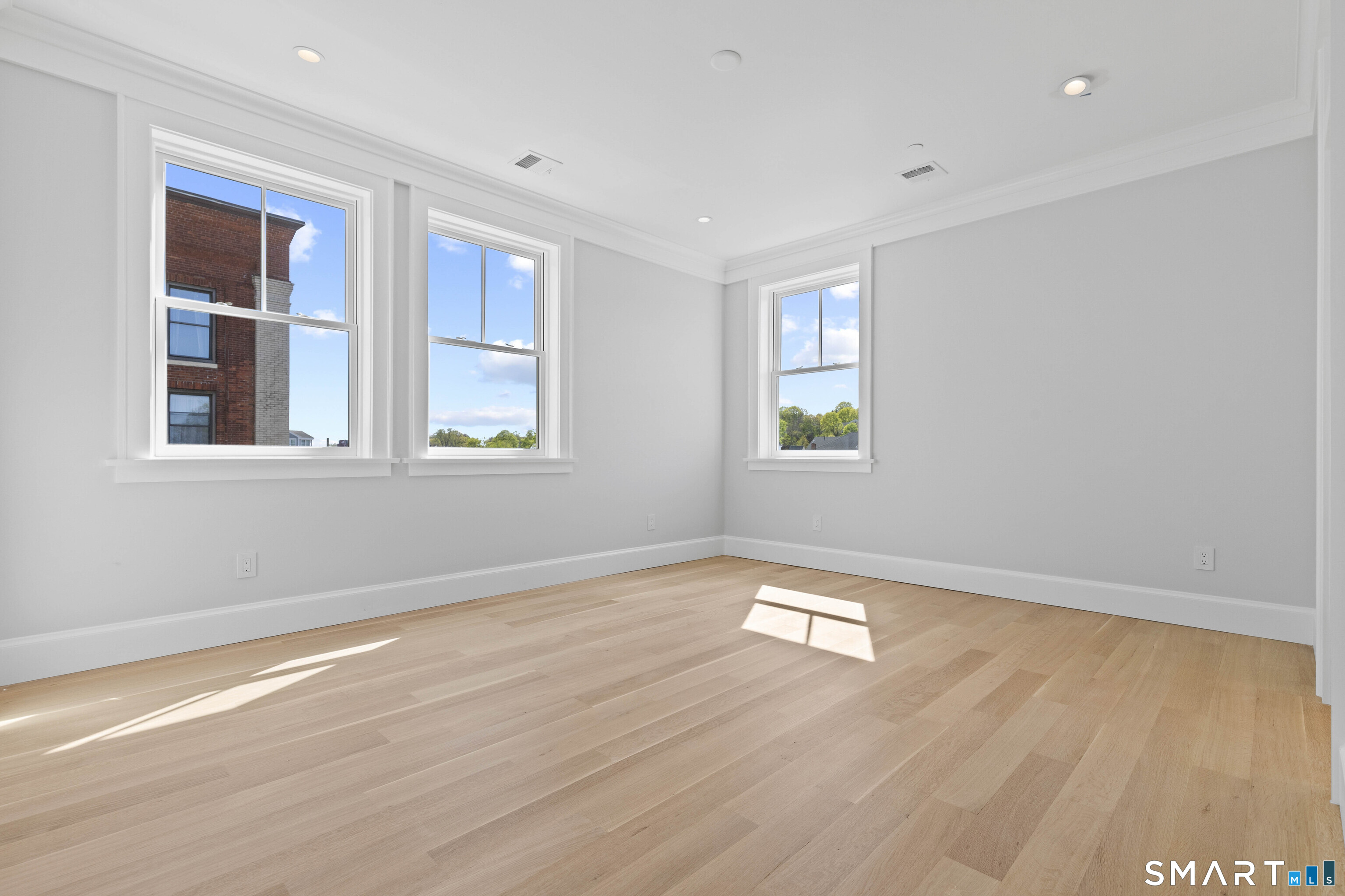 22 West Main Street Groton CT 06355