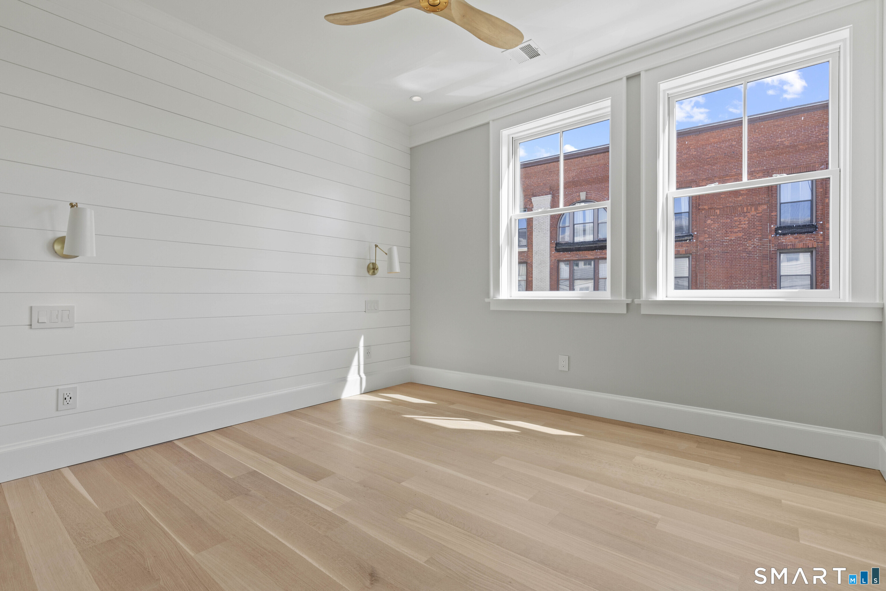 22 West Main Street Groton CT 06355
