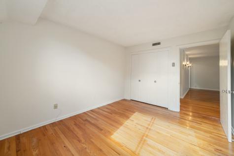 73 Heritage Village Southbury CT 06488