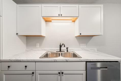 73 Heritage Village Southbury CT 06488