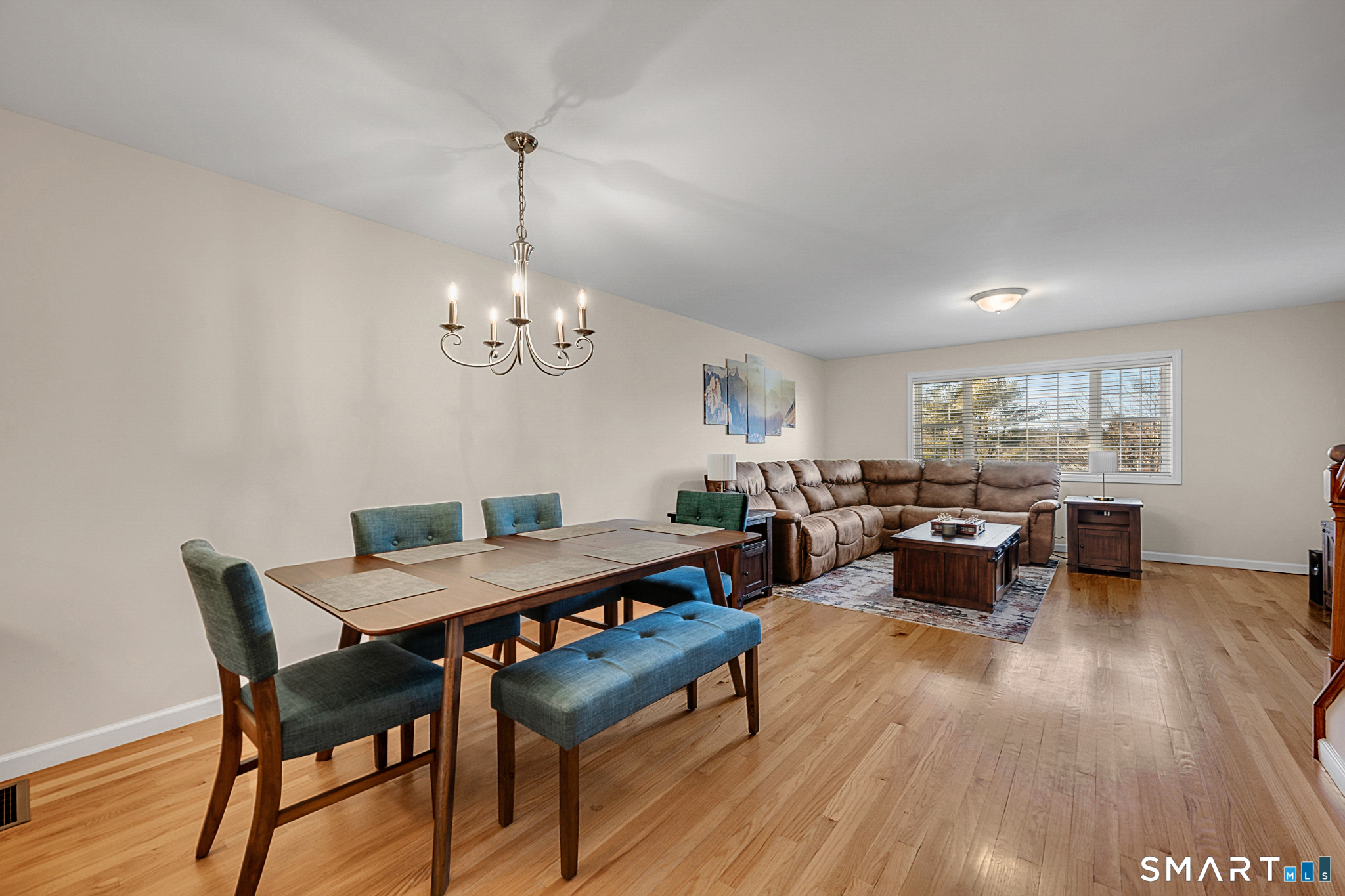 330 Crystal Avenue New London CT 06320