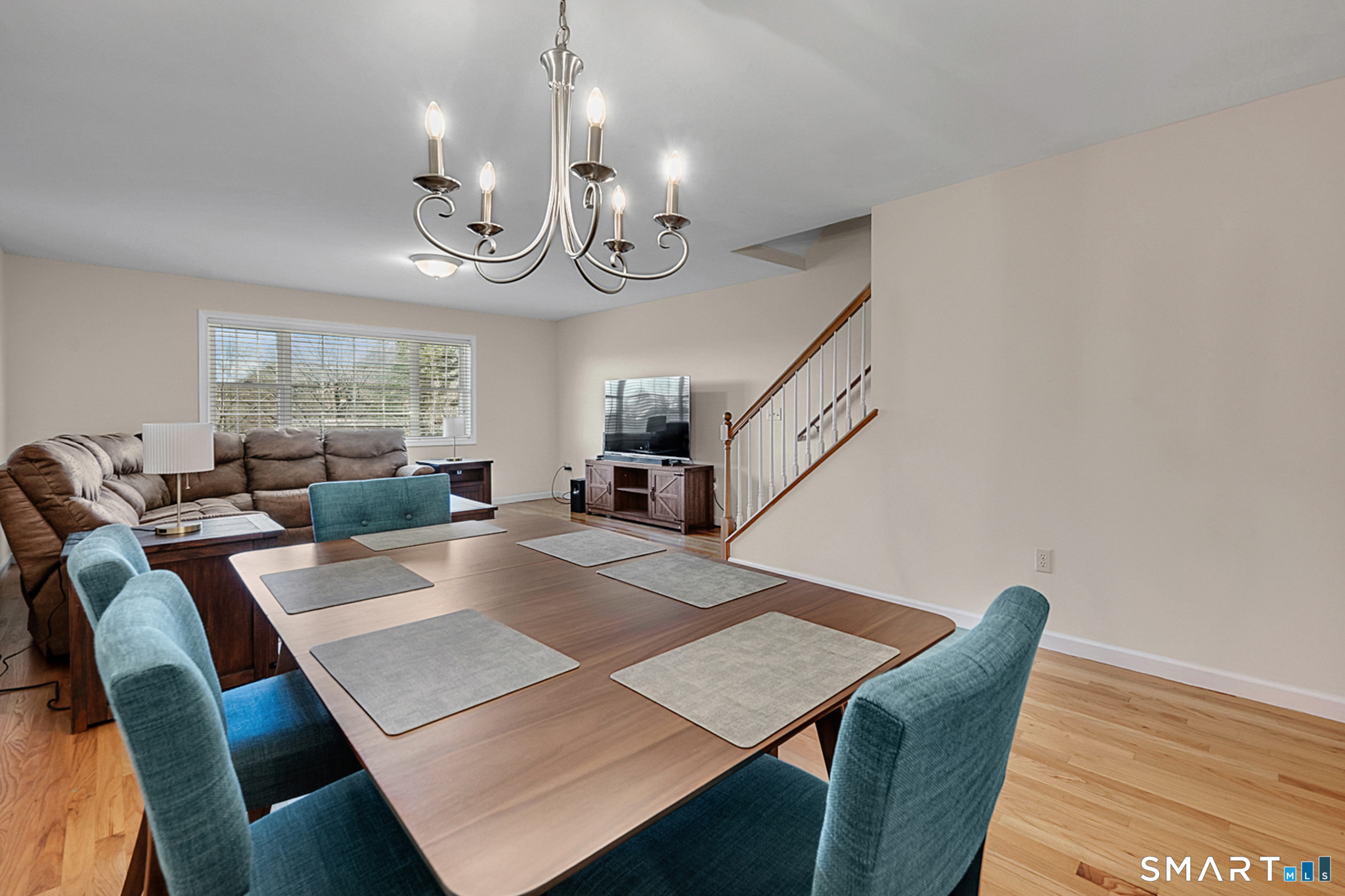 330 Crystal Avenue New London CT 06320