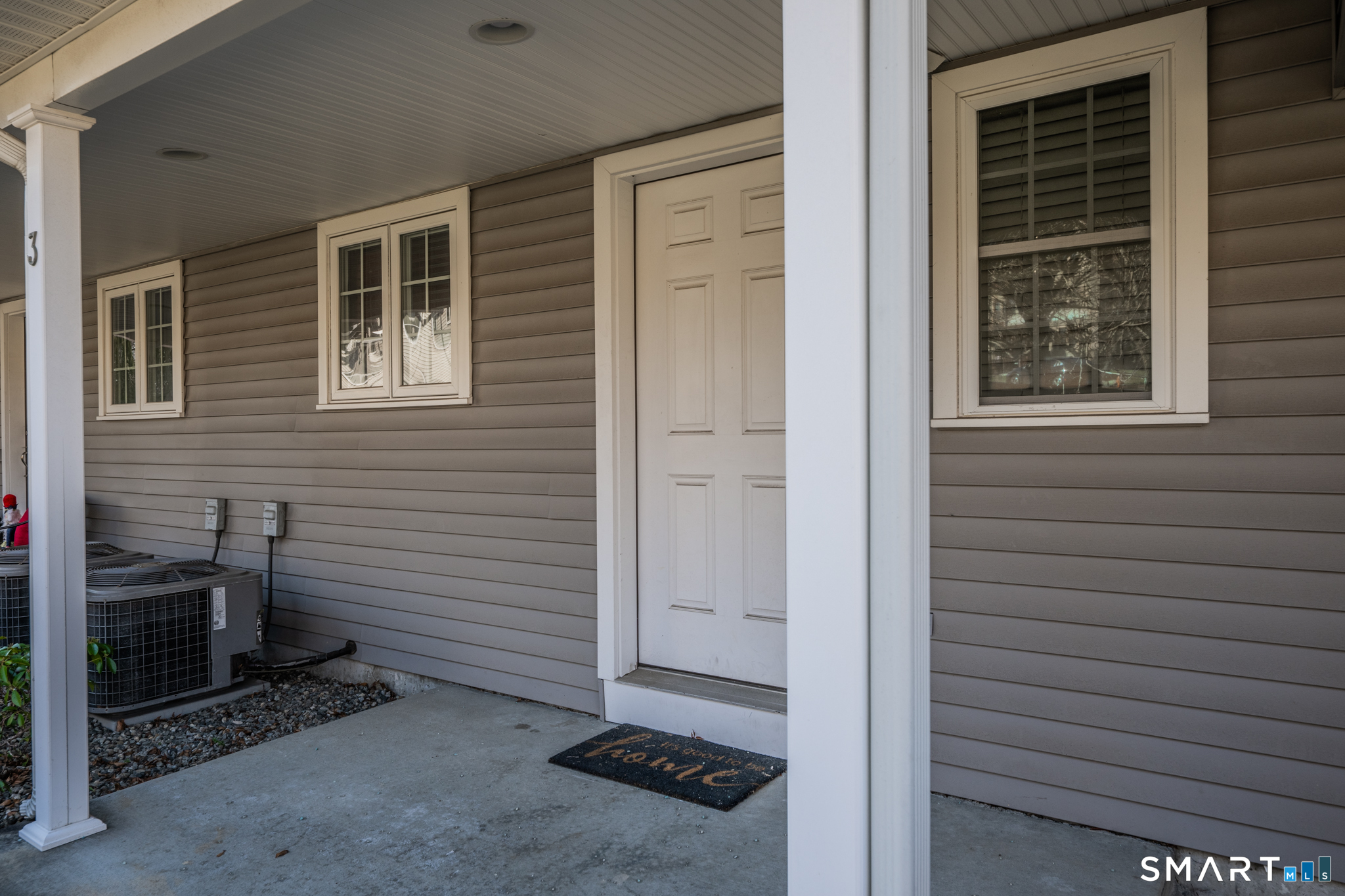 330 Crystal Avenue New London CT 06320