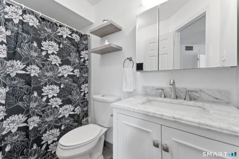 5 Carriage Crossing Lane Middletown CT 06457