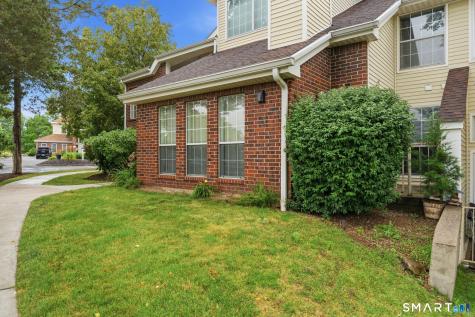 5 Carriage Crossing Lane Middletown CT 06457