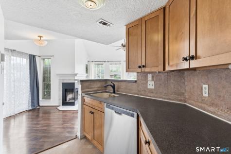 5 Carriage Crossing Lane Middletown CT 06457