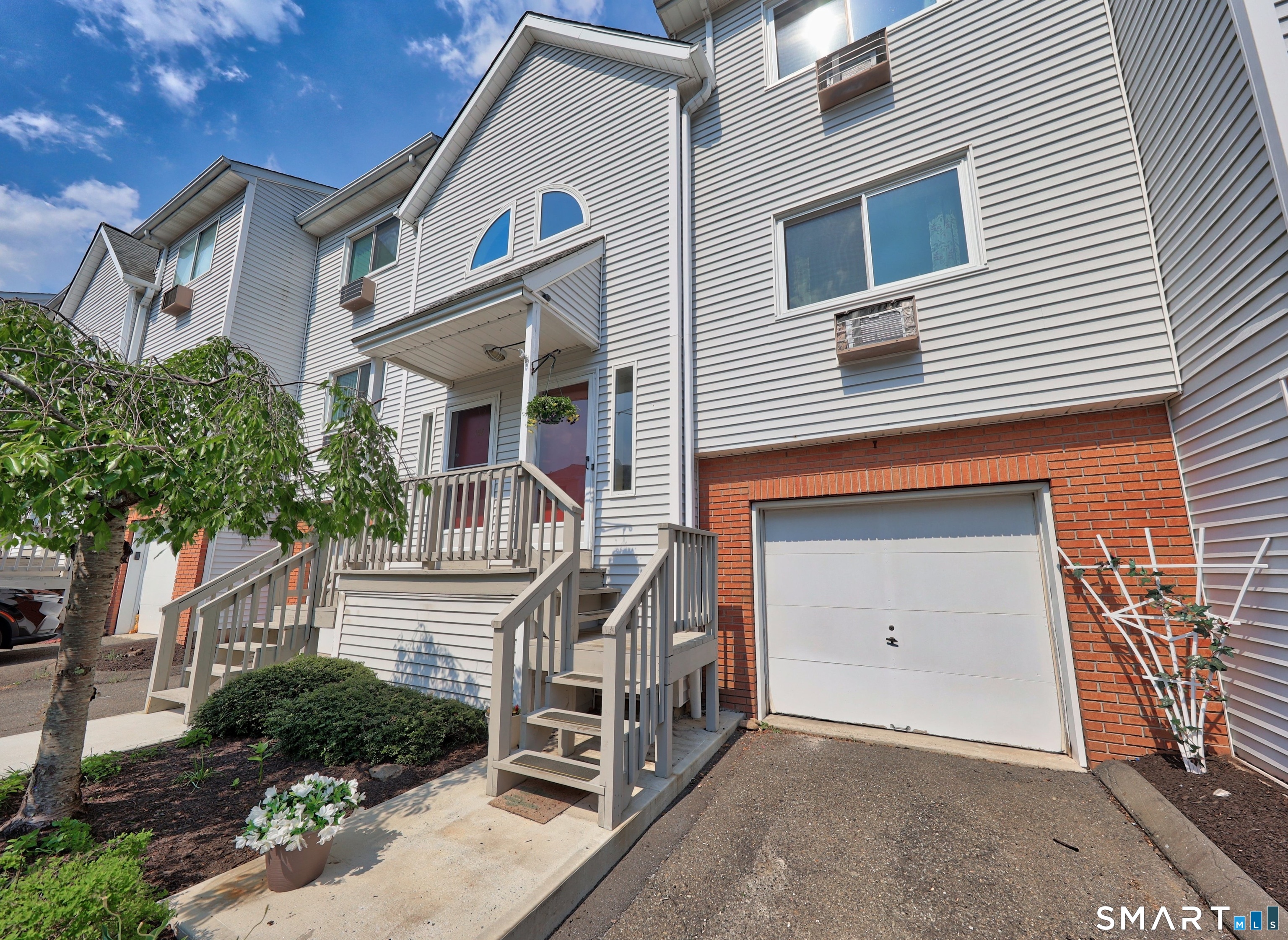 925 Oronoke Road Waterbury CT 06708
