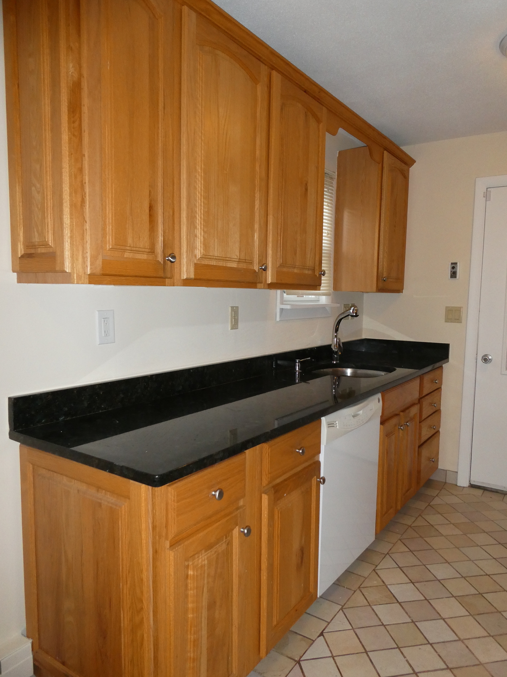32 West Walk West Haven CT 06516