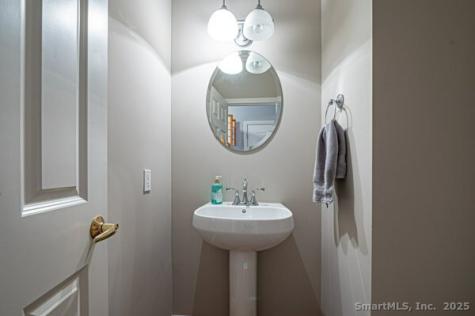 258 Hunter Drive Litchfield CT 06759