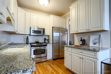 258 Hunter Drive Litchfield CT 06759